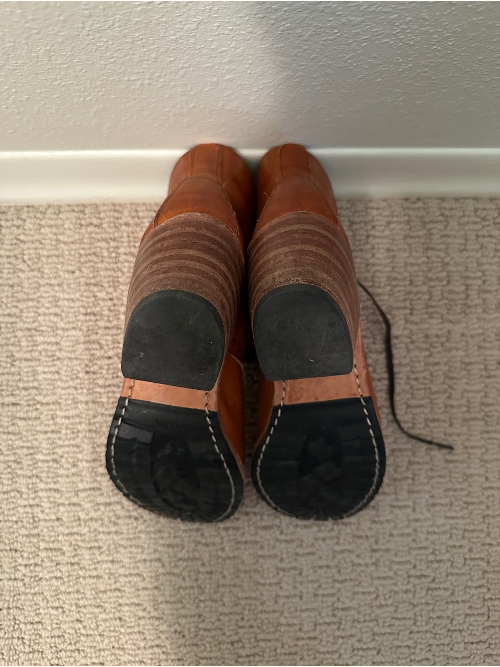 Red Wing Shoes Tan Leather Moc-Toe Heeled Boots - Picture 6 of 11